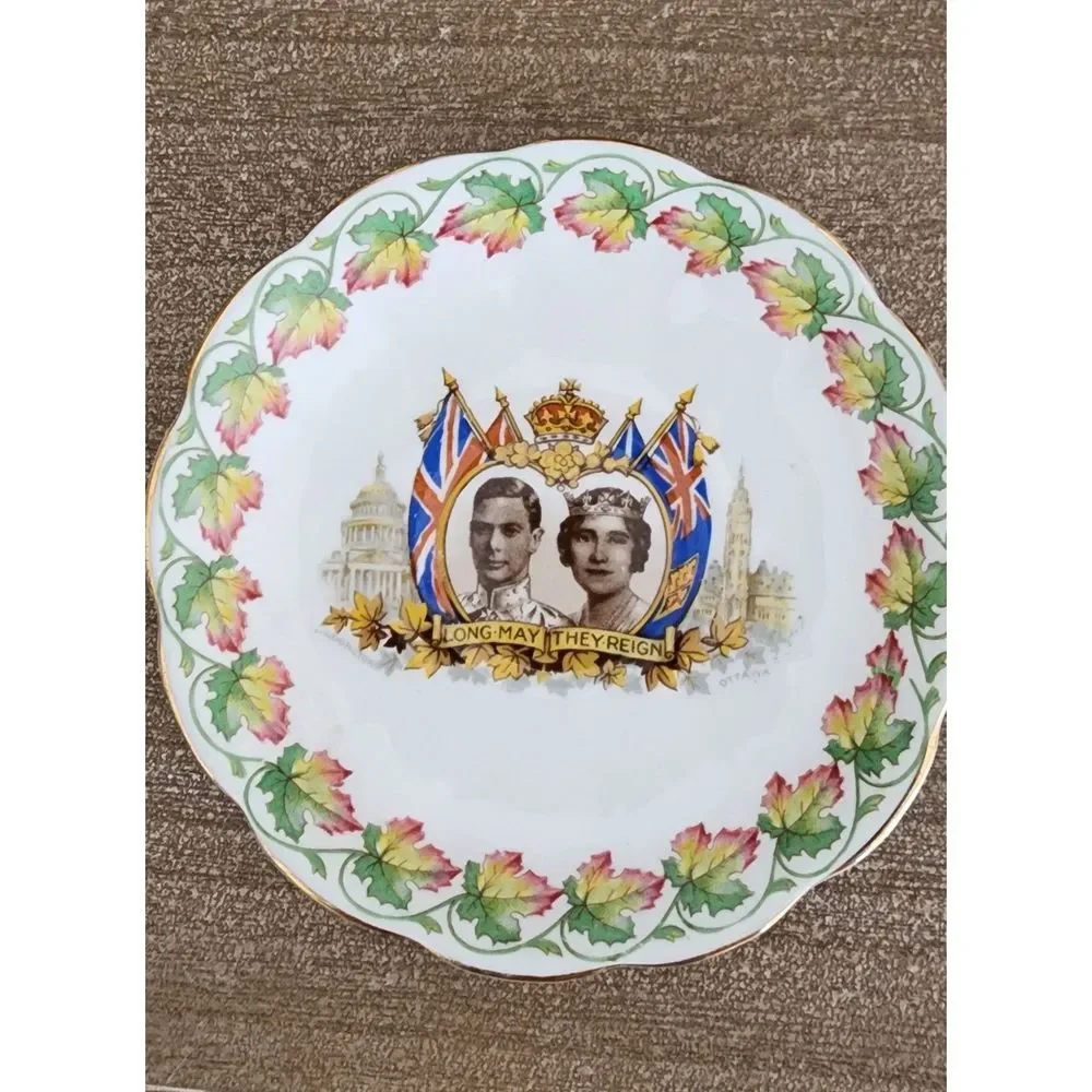 Vintage Royal Albert Loyalty Cup & Saucer Commemorative Set - Picture 8 of 9